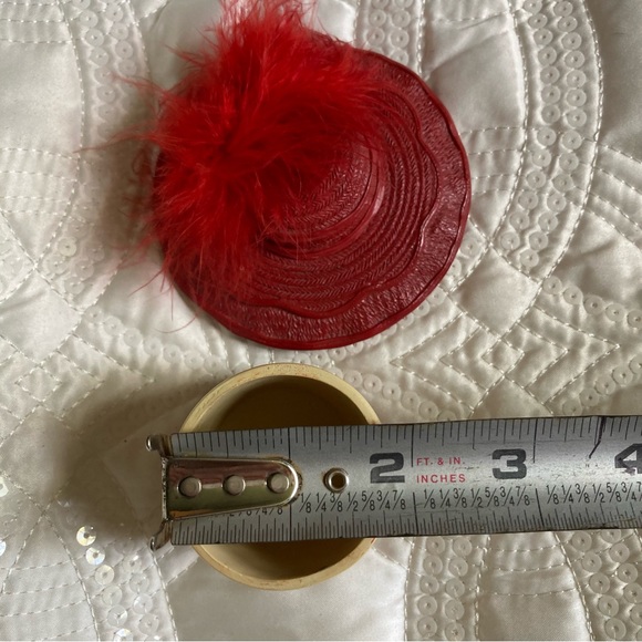 Vintage Sarna “Bedroom Eyes “ Hat Trinket Box - Picture 8 of 9